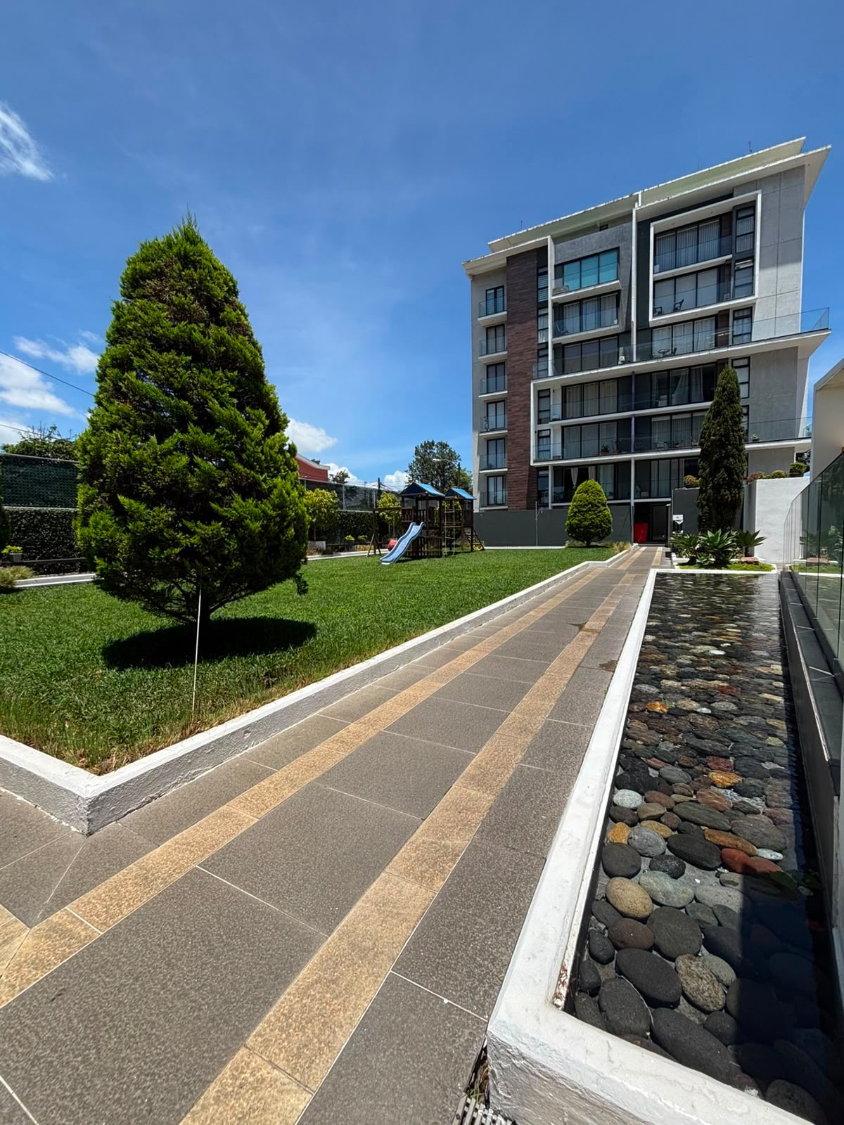 Foto de 🏡 SE RENTA LINDO APARTAMENTO EN EPIC 15 – ZONA 15 - 2 Habitaciones