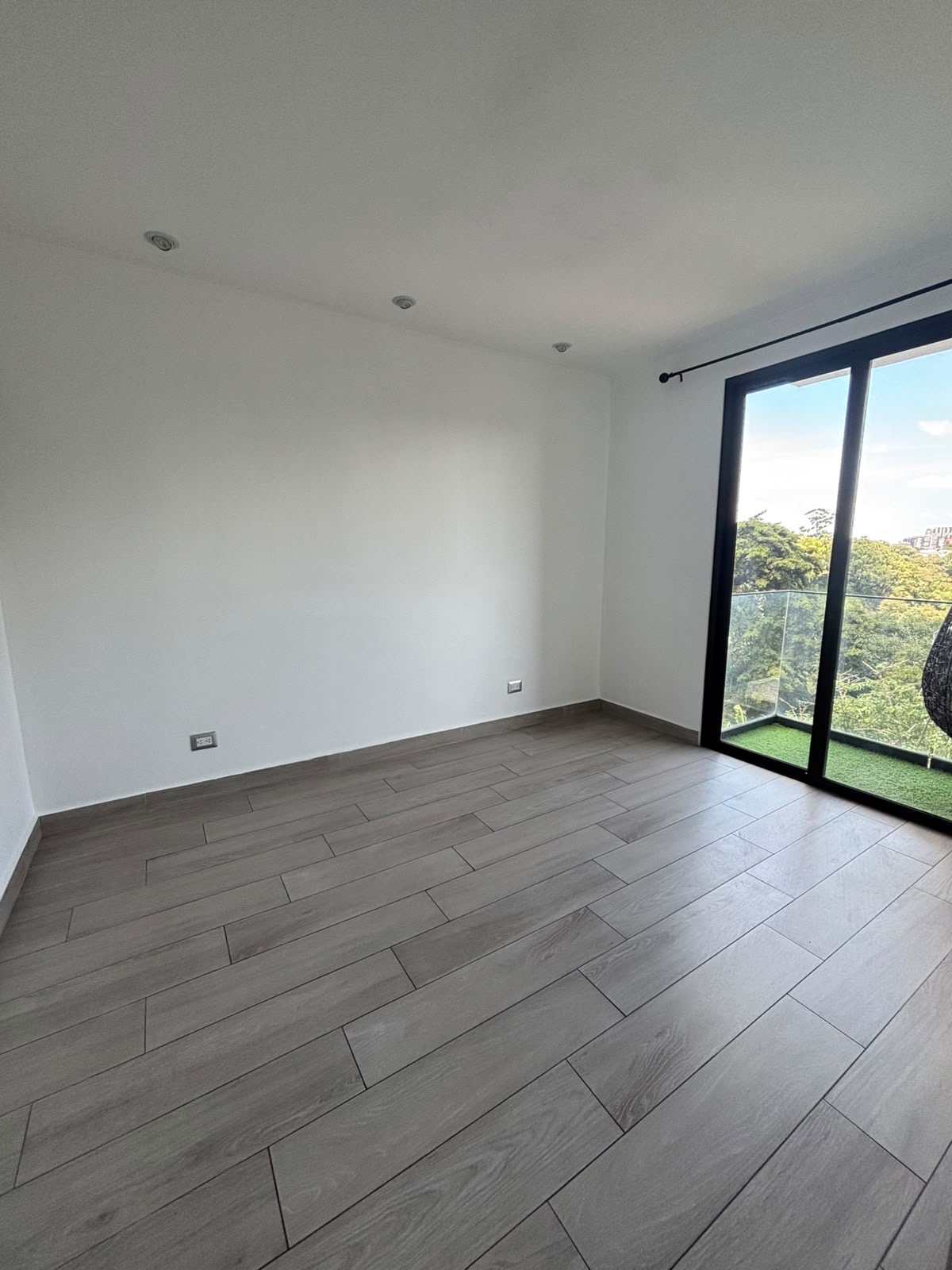 Miniatura 15 de 🏡 SE RENTA LINDO APARTAMENTO EN EPIC 15 – ZONA 15 - 2 Habitaciones