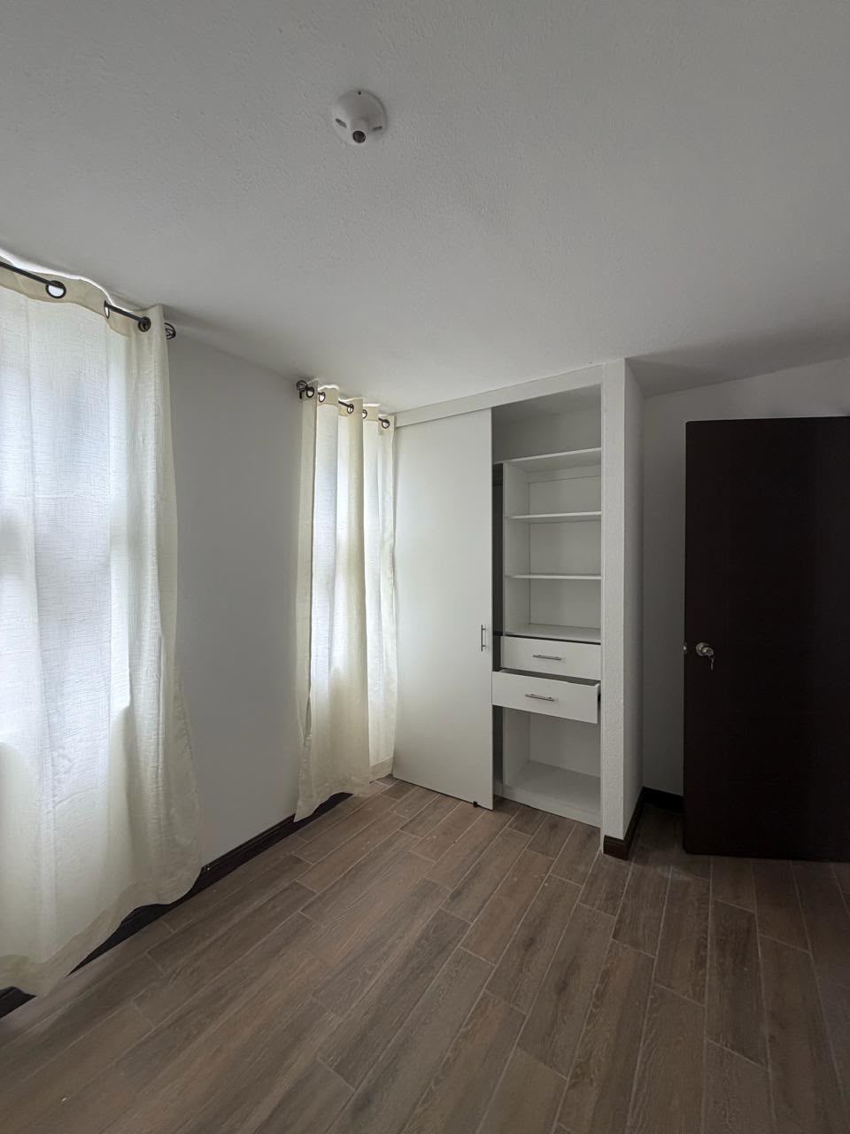 Foto de 🏡 APARTAMENTO NUEVO EN RENTA – SAN NICOLÁS DEL BOSQUE ZONA 4 DE MIXCO