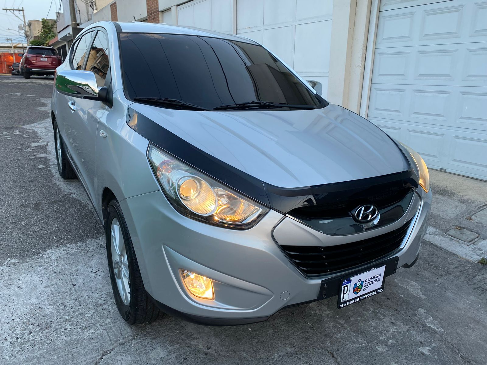 Foto de Hyundai Tucson X20 4WD 2012