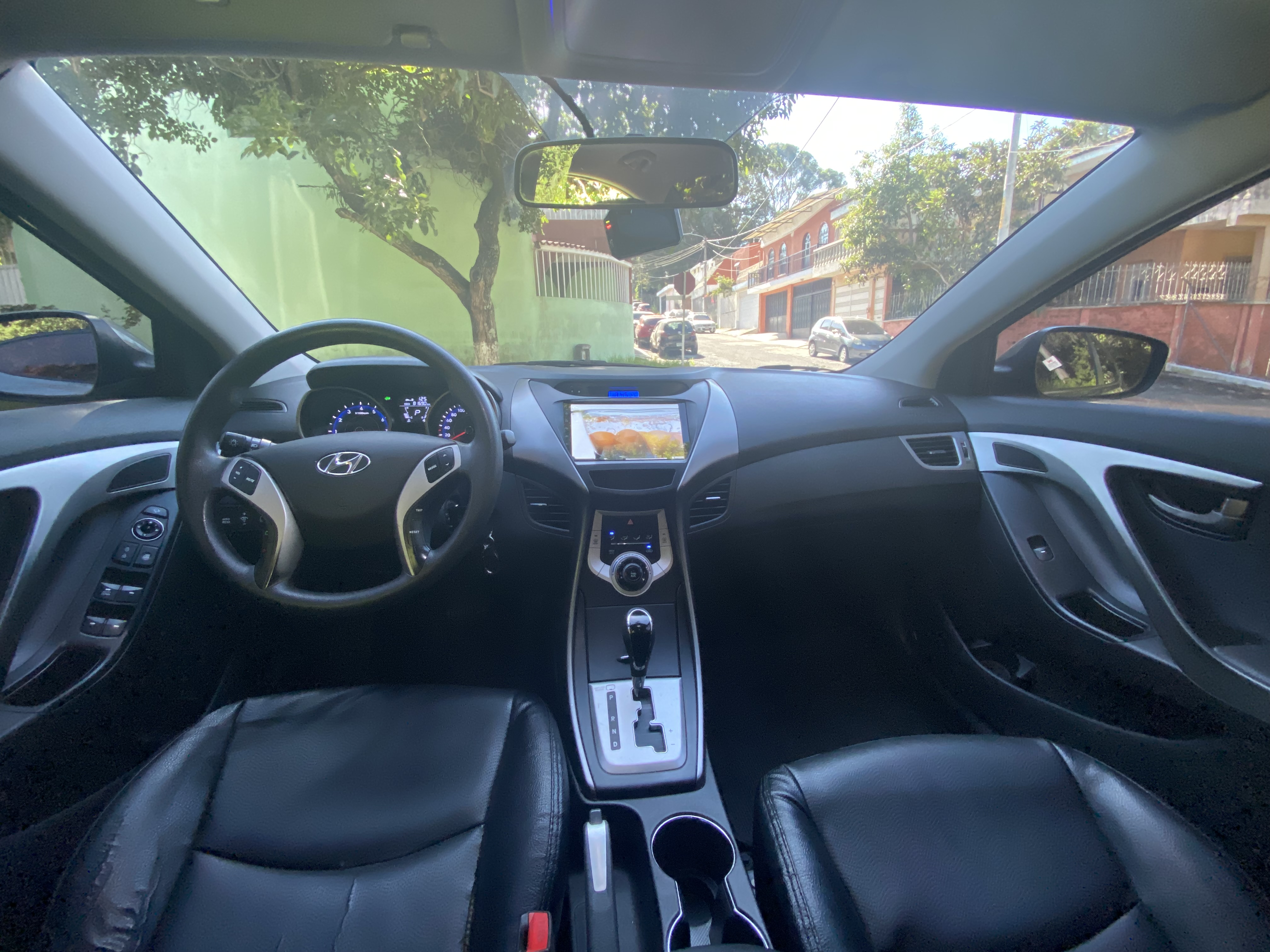 Miniatura 12 de Hyundai Avante Elantra 2011