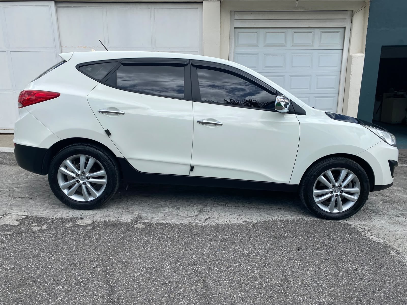 Miniatura 4 de Hyundai  Blanca Tucson LX20 2010