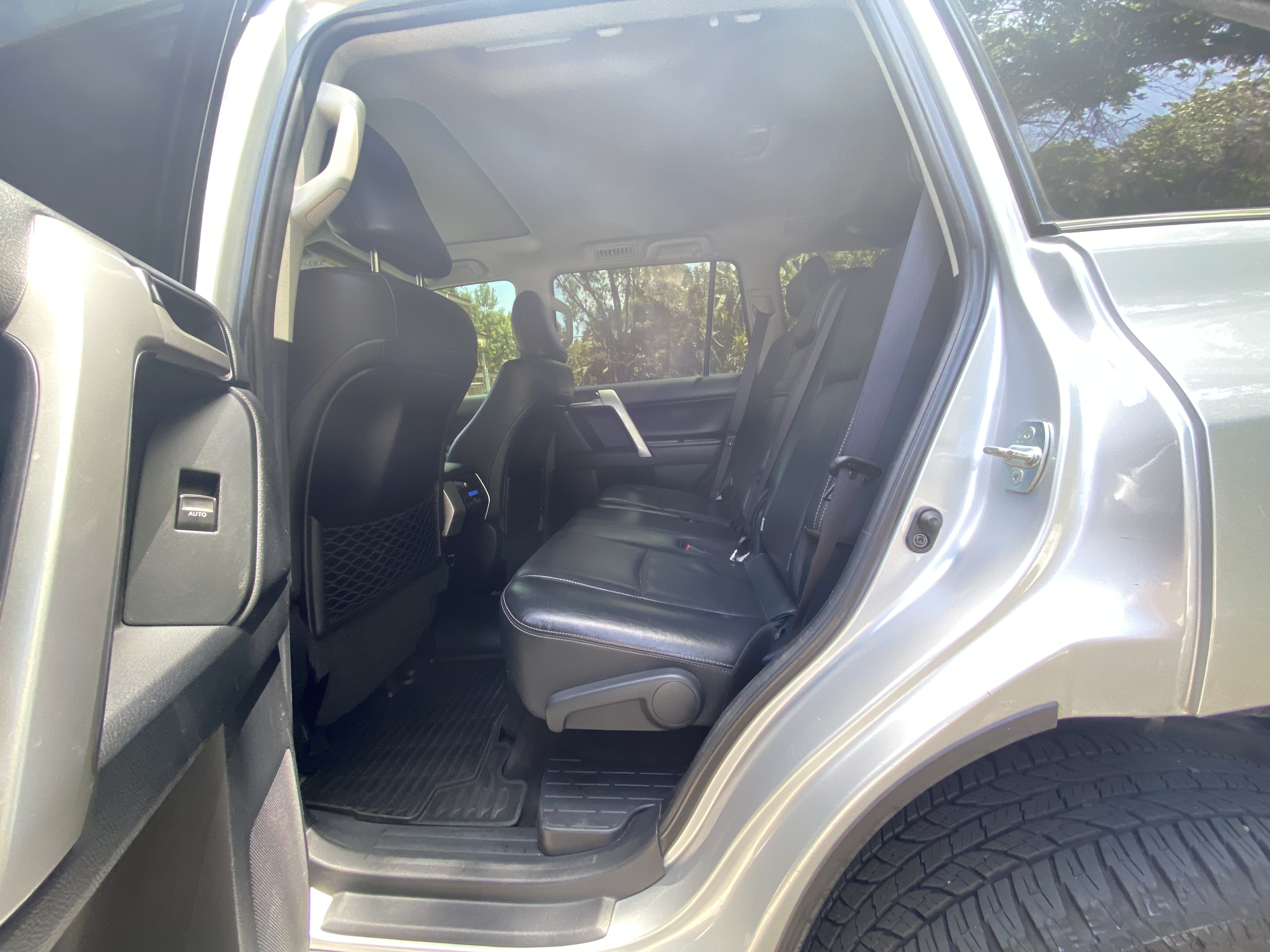Miniatura 10 de Toyota Land Cruiser Prado VX 2020